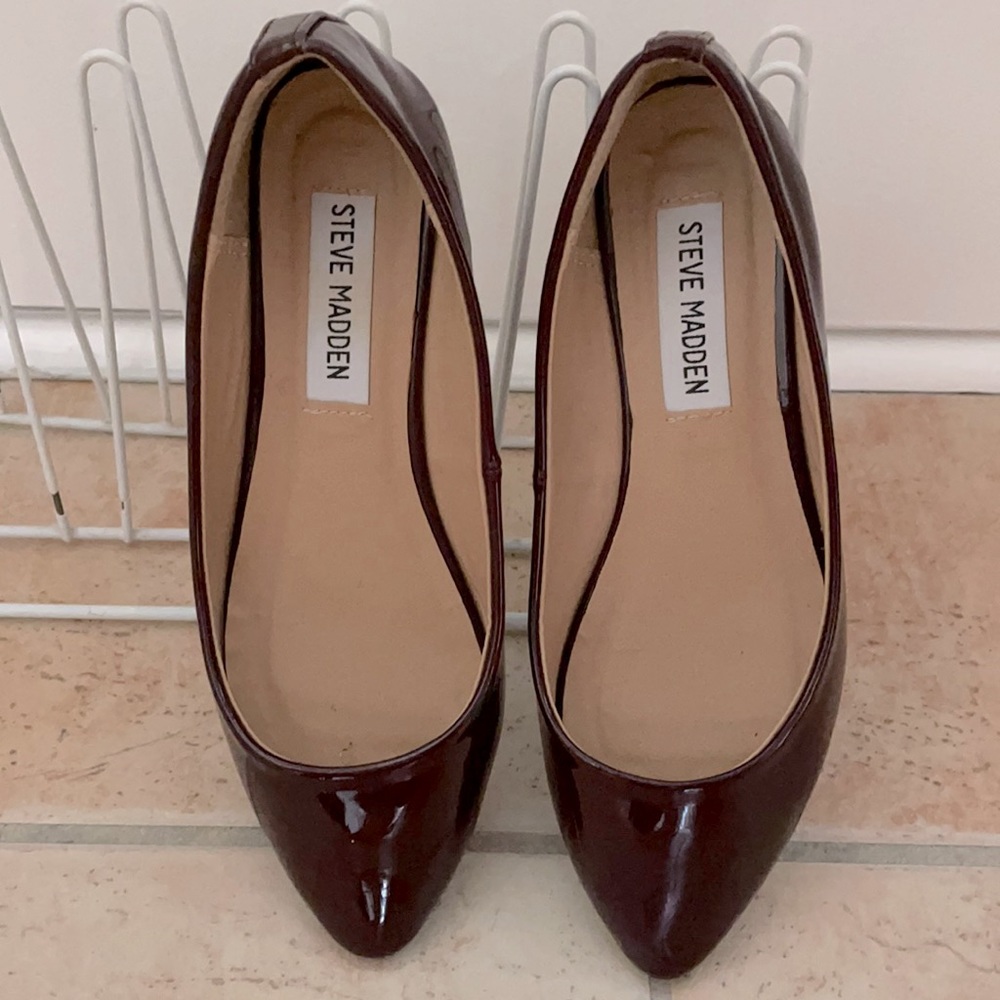 Steve Madden pointed toe flats